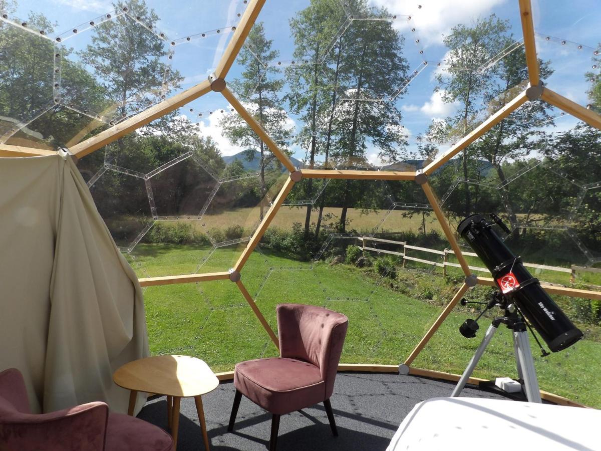 Camping 3 Etoiles - Piscine Chauffee - Vue Montagne Saint-Girons  Eksteriør billede
