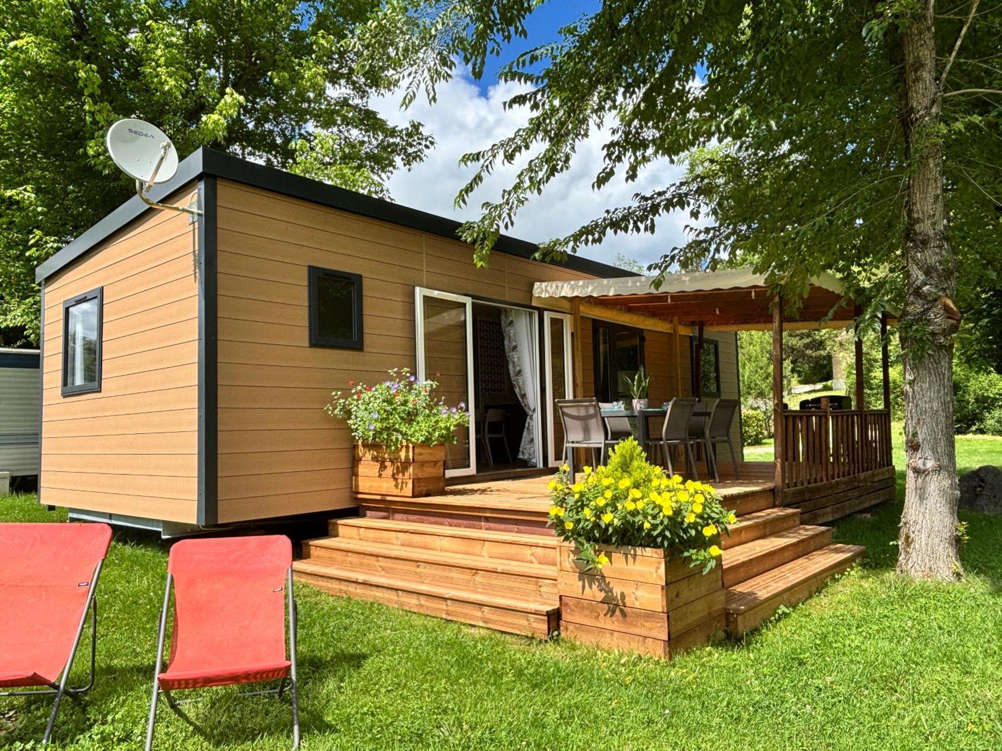 Camping 3 Etoiles - Piscine Chauffee - Vue Montagne Saint-Girons  Eksteriør billede