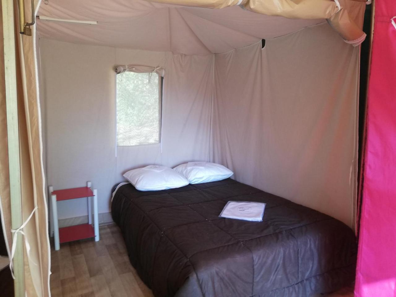 Camping 3 Etoiles - Piscine Chauffee - Vue Montagne Saint-Girons  Eksteriør billede