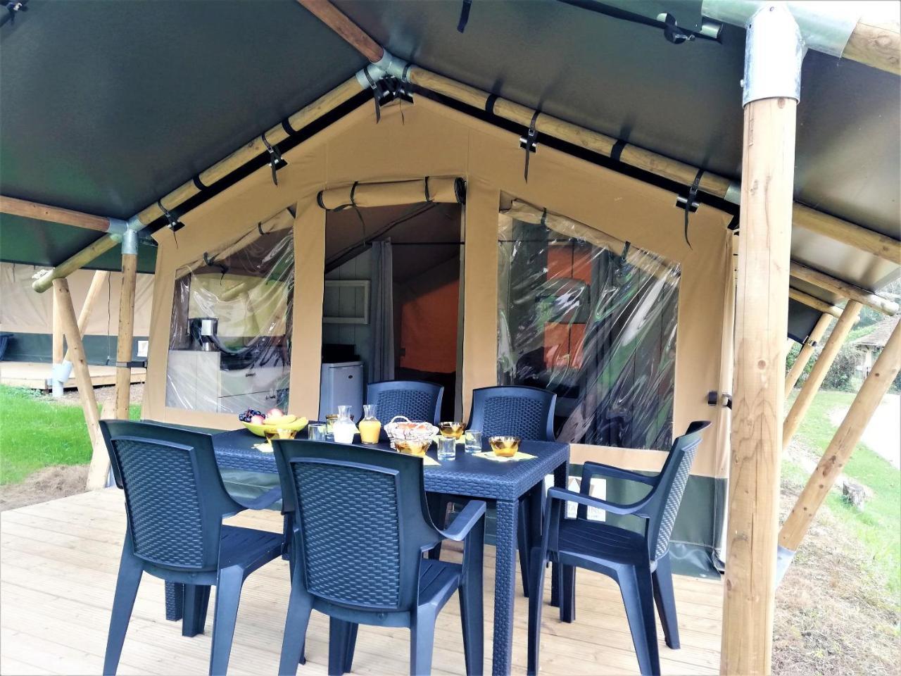 Camping 3 Etoiles - Piscine Chauffee - Vue Montagne Saint-Girons  Eksteriør billede