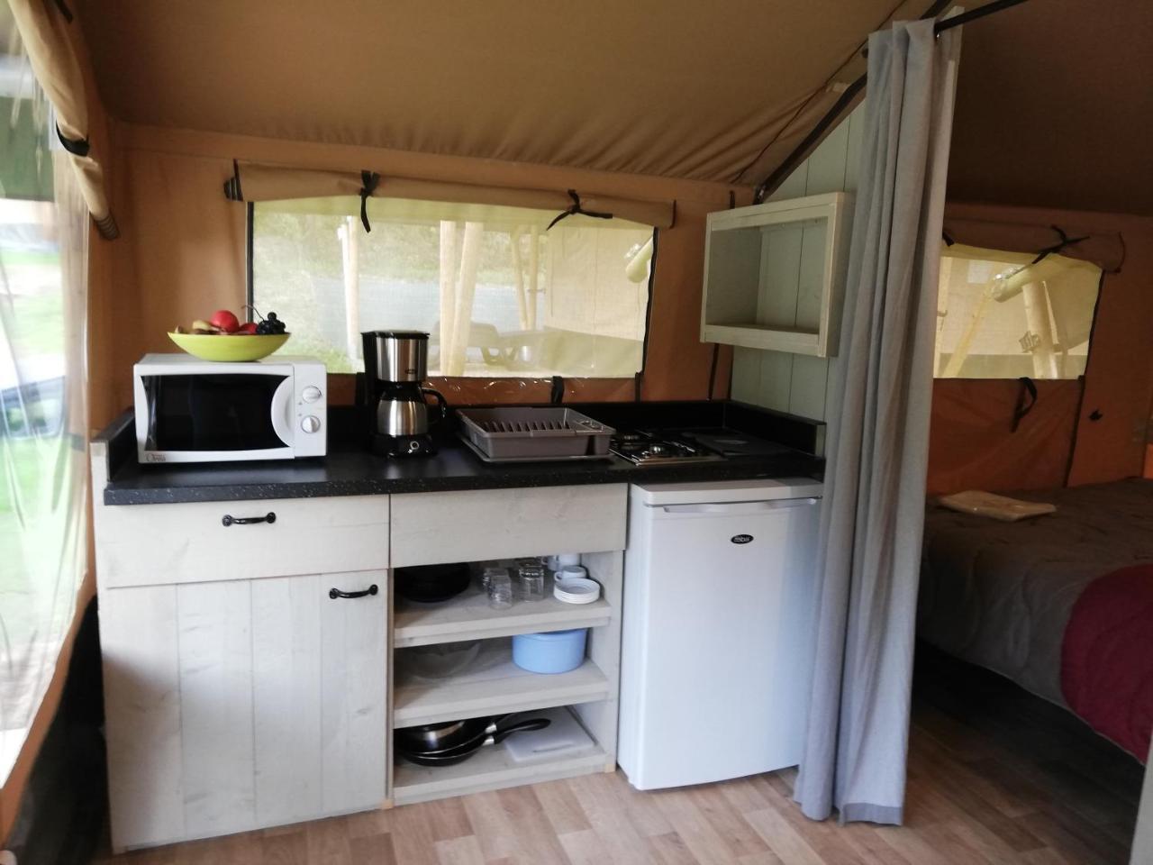 Camping 3 Etoiles - Piscine Chauffee - Vue Montagne Saint-Girons  Eksteriør billede